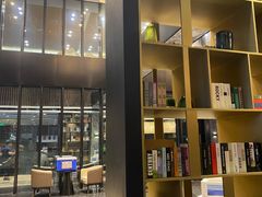 -乔治莫兰迪酒店(济南解放路山东大学店)