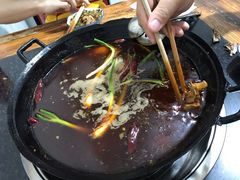 -石灰市毛记烧鸡公(解放碑店)