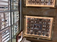 -亨得利名表服务中心(上海湾店)