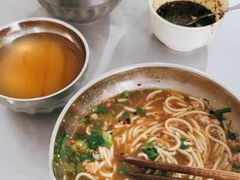 -正宗杨记普洱酸醋米线(总店)