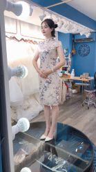 -莫小姐婚纱
