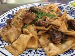 -壹阁胡羊焖饼(特色小吃街店)