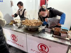 -六广门毛阿姨糯米饭