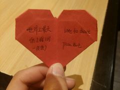 -必胜客(WOW黄骅华贸店)