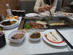 -嗨吃围炉海鲜烤肉自助(保利广场店)