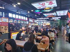大堂-八一好吃街·高品美食广场