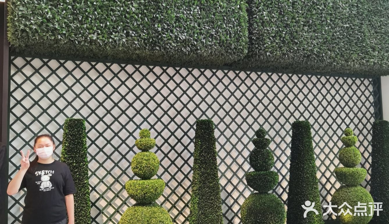 让我们沉醉在鸟语花香之中[加油]