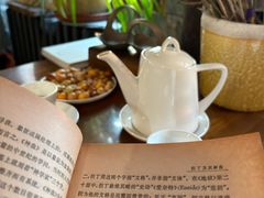 -斯多格书乡(北京大学畅春园店)