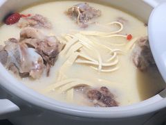 -小骨煲金华砂锅(转塘金街美地店)