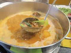 -四季喧黔味豆米火锅(万达广场店)