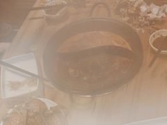 -香逸山自助火锅