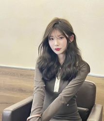 -东秀护肤造型