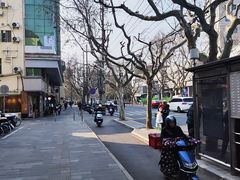 -85度C(生甜甜圈研究工坊·上海松江人民北路店)