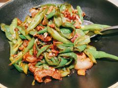 辣椒炒肉-湘满甲·黄焖甲鱼创始者·湘菜·鲁菜(潘家园店)