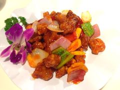 菠萝咕咾肉-新大咀港式茶餐厅(宝山万达店)