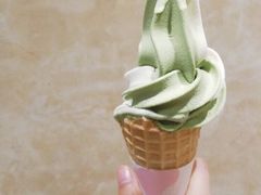 抹茶味摩天脆脆-蜜雪冰城(鹿山广场店)