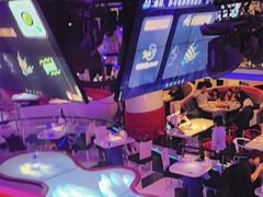 -巴特餐饮6加1音乐餐吧·新疆菜