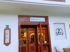 -ZAZA.CAFE.BAR