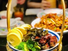 龙井脆皮茶香肉-老头儿油爆虾·知味杭州(爱琴海购物中心)