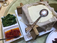 -九尊食上(生态园林酒店)