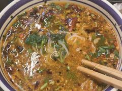 酱肉生烫牛肉米线-云阿蛮云南生烫牛肉米线(奉贤路店)