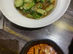 -龙虾风暴(松江店)