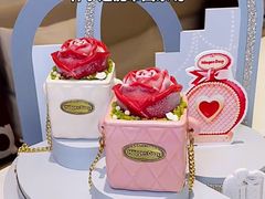 假期玫瑰-哈根达斯(美罗城店)