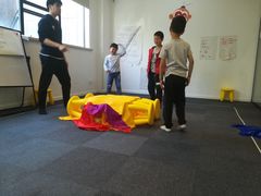 -猴有戏教育戏剧·音乐剧·主持口才·演讲朗诵辩论(环球港华师大校区)