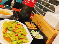-六州府地锅鸡·农家菜·龙虾(未来科技城店)