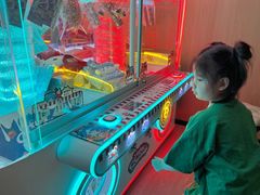 -涨巢·潮玩水疗局