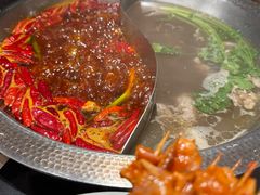 -廖掌柜·重庆鲜货火锅(上海首店)