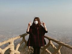 -鬼笑石后山停车场
