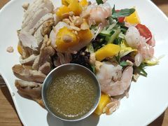 鲜柚芒果沙拉-HELLO 27 意面·沙拉·帕尼尼