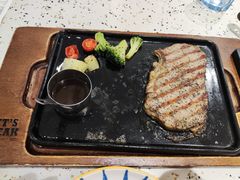 -必胜客(WOW中央公园店)