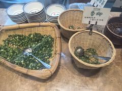 -云阿蛮云南生烫牛肉米线(奉贤路店)