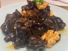鲜核桃仁黑木耳-香港狮子山下·明星粤菜餐厅(北苑店)