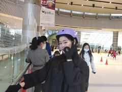 -成都冰纷万象滑冰场
