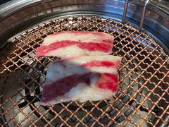 -韩烧牛中牛·甄选黑牛烤肉(黑金店)