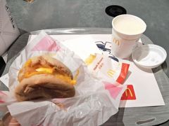 -麦当劳(中山公园龙之梦店)