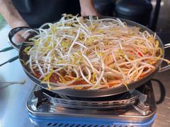 -吴草鸡爪오초닭발(城阳总店)