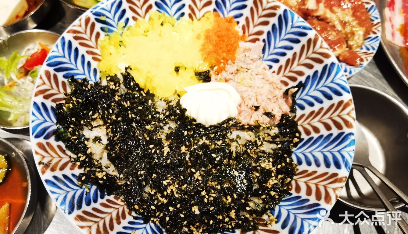 大快朵颐烤肉时