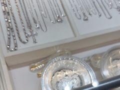 -玉凡奢侈品黄金回收