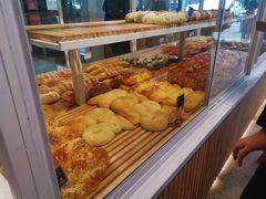 -焙丽拾光(麦凯乐直营店)