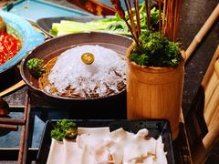 脆生生厚黄喉-吼堂老火锅(太古里总店)