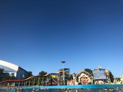 -沈阳龙润夏宫温泉水乐园