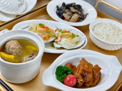 -童谣里医疗级月子中心(独栋湖景店)