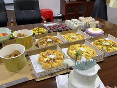 -尊宝比萨(华景新城店)