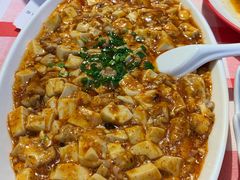 -洪霞餐馆·川菜·鲜货现炒(两江春城店)