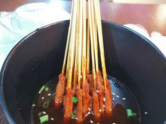 老弄堂里的串串-虾弄弄海派小龙虾·牛羊蝎子火锅