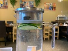 柠檬水-烹然四季椰子鸡火锅(团结湖总店)